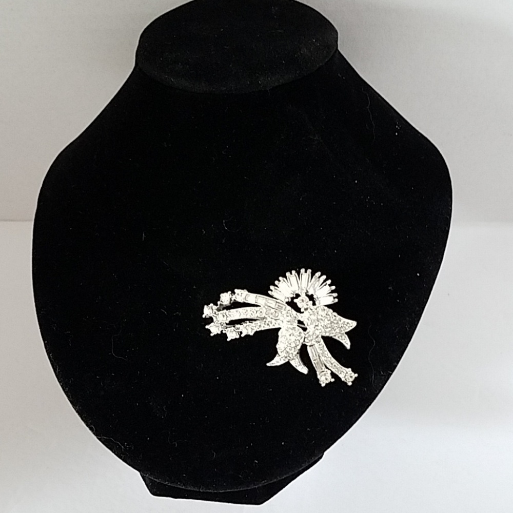 Vintage Brooch